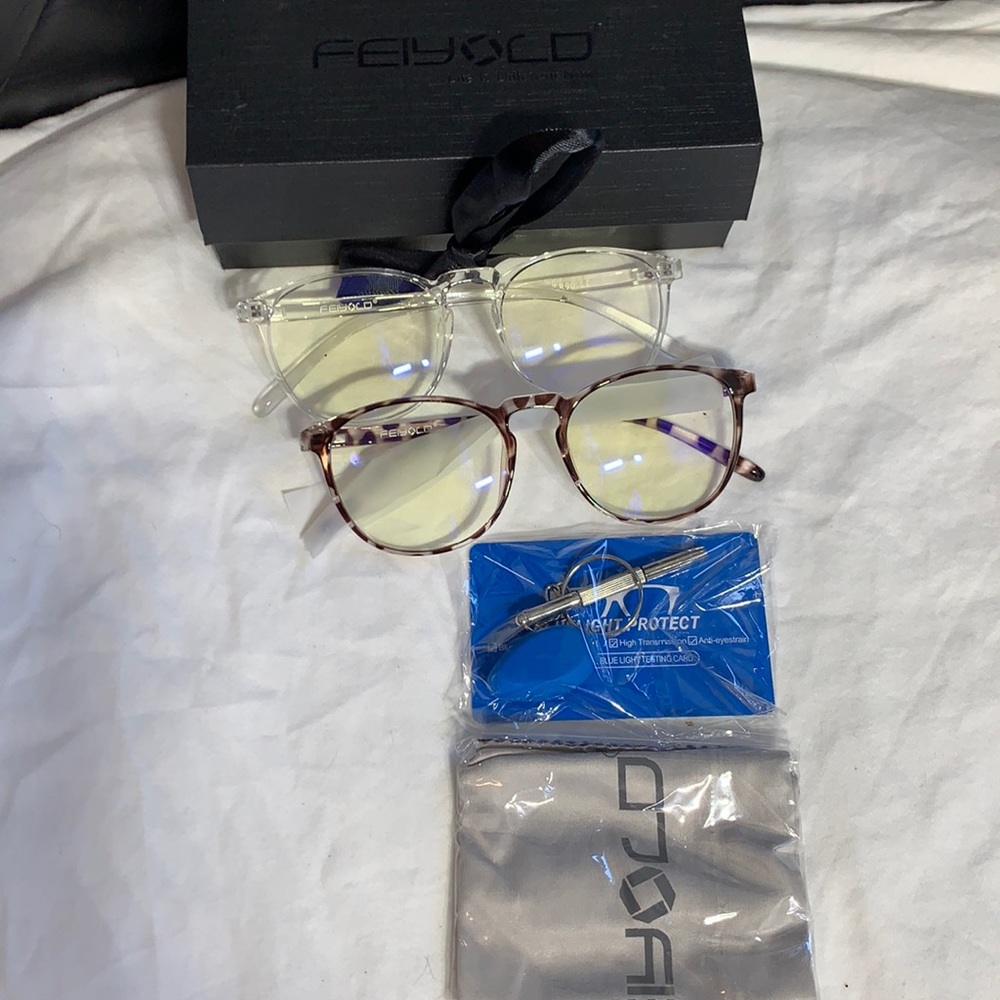 Blue light protector glasses kit 2pr glasses